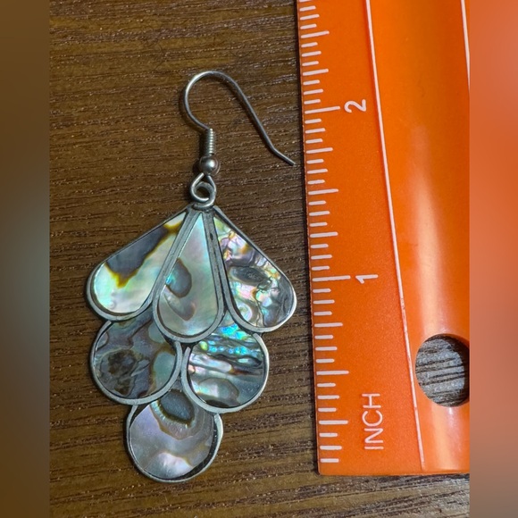 Abalone Shell Earrings, Clip On, Vintage Mexico Jewelry, Alpaca Silver - Picture 7 of 7